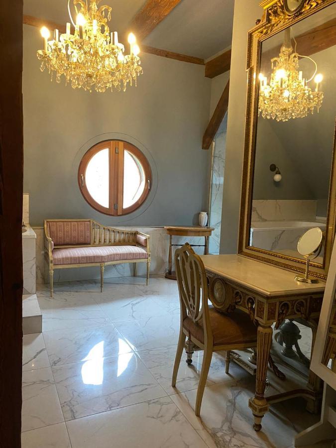 Altbauwohnung Mit Fachwerk انيف المظهر الخارجي الصورة